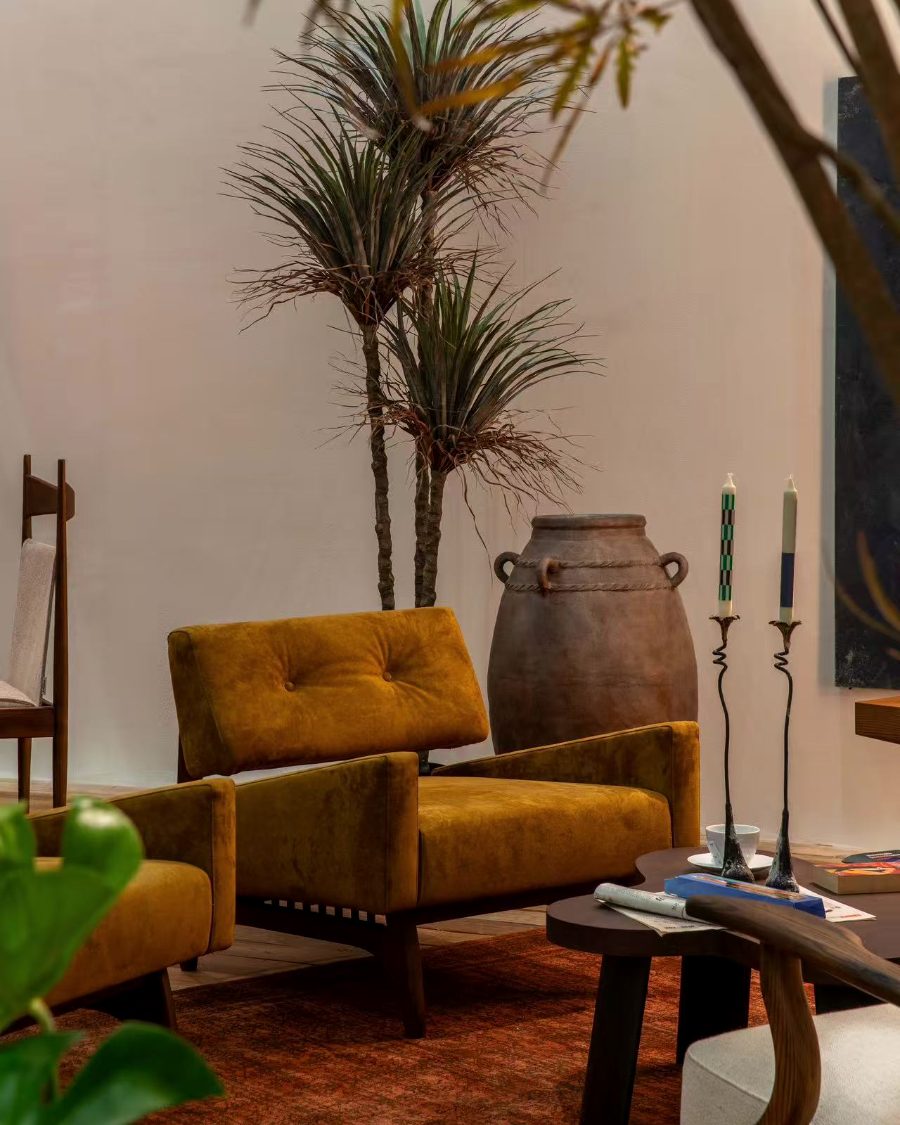 The Courtyard Lounge
