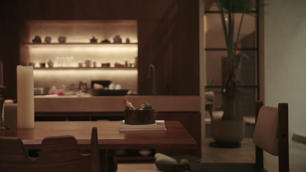 Still from the KBH film: A KBH room in motion