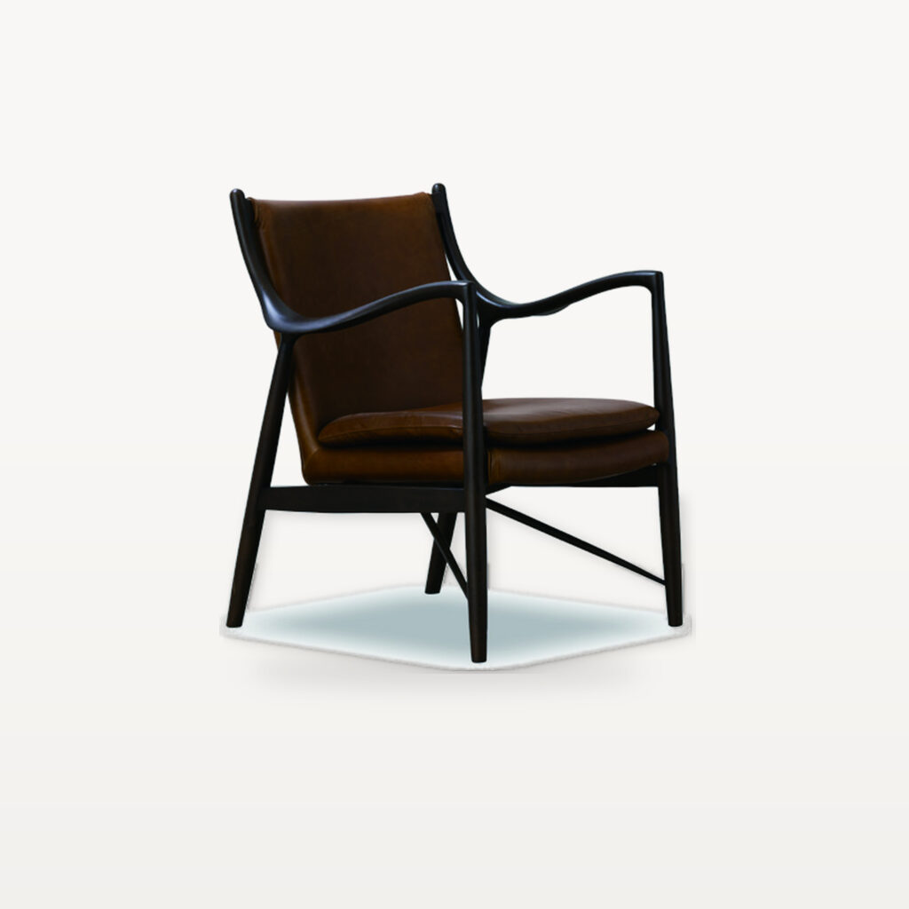 Evening Lounge scene by KBH with the Saddle Hide Chair in a living room (2)