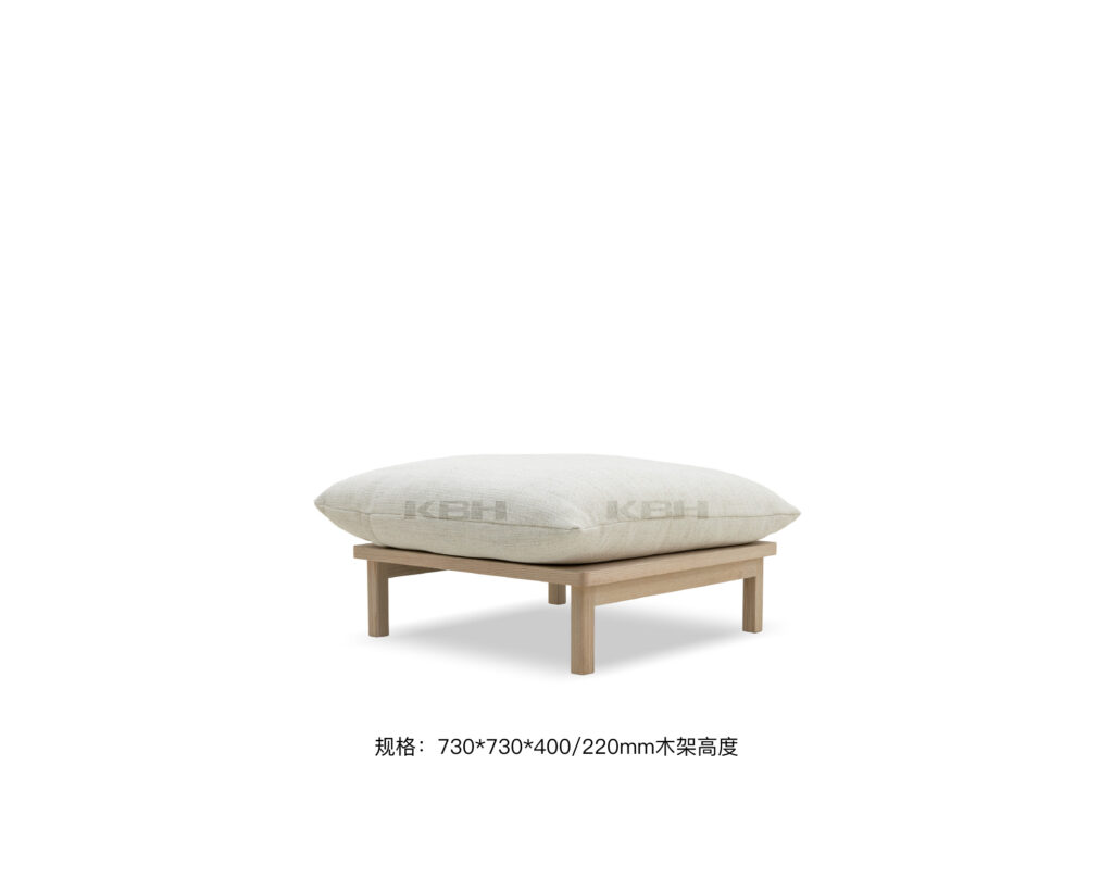 KBH Suzume Sofa in soft, pale colour