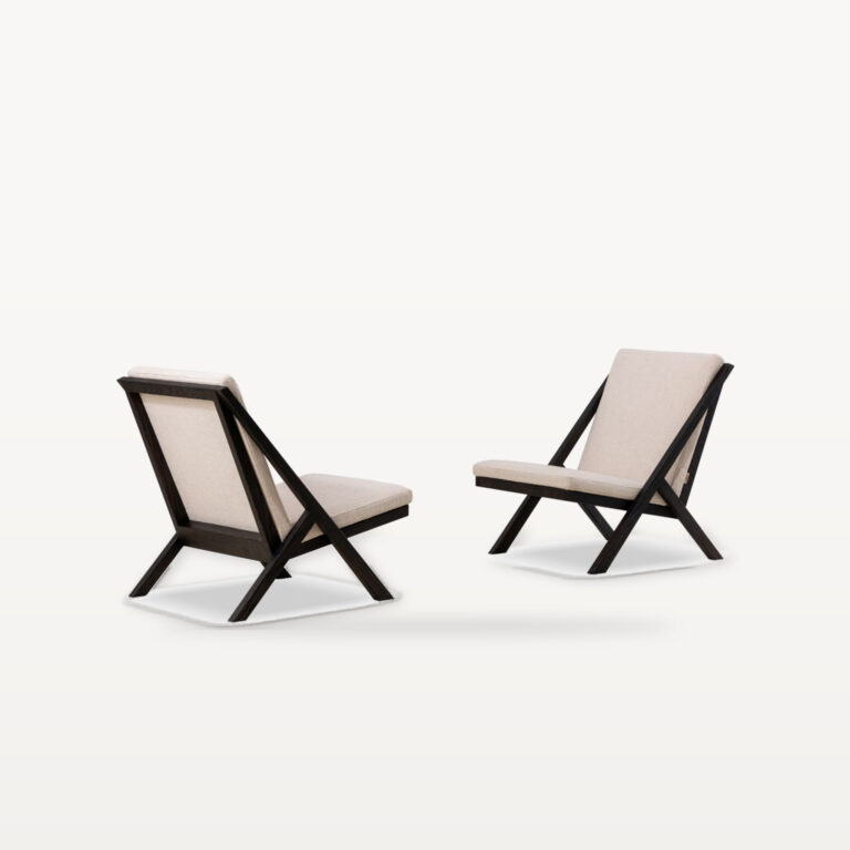 The Palette Retreat scene by KBH with the Armchair SF2093, photographed in a living room