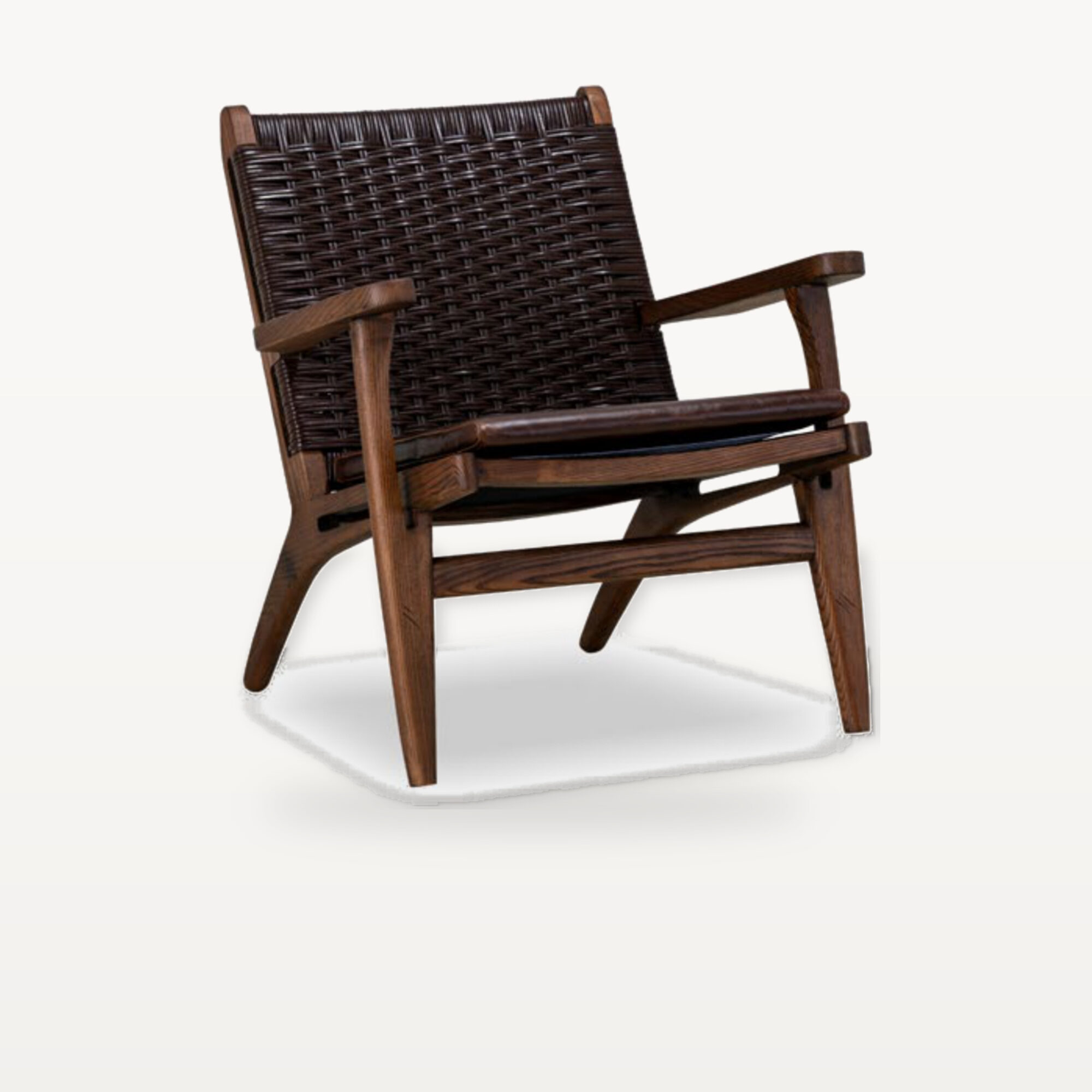 The Palette Retreat scene by KBH with the Marseille Chair, photographed in a living room