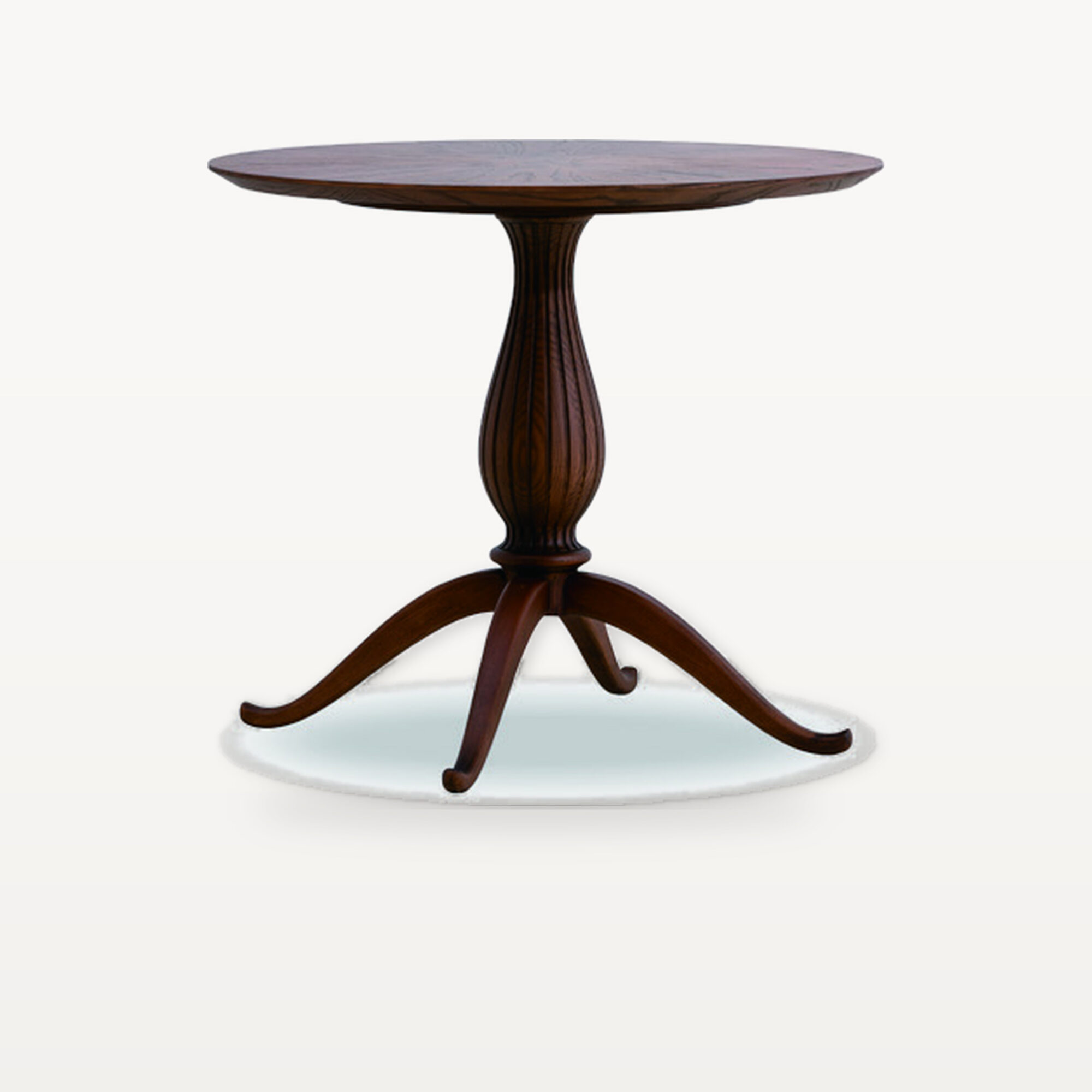 The Palette Retreat scene by KBH with the Vase Meeting Table, photographed in a living room